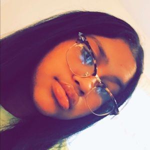 Meet your Posher, Belen